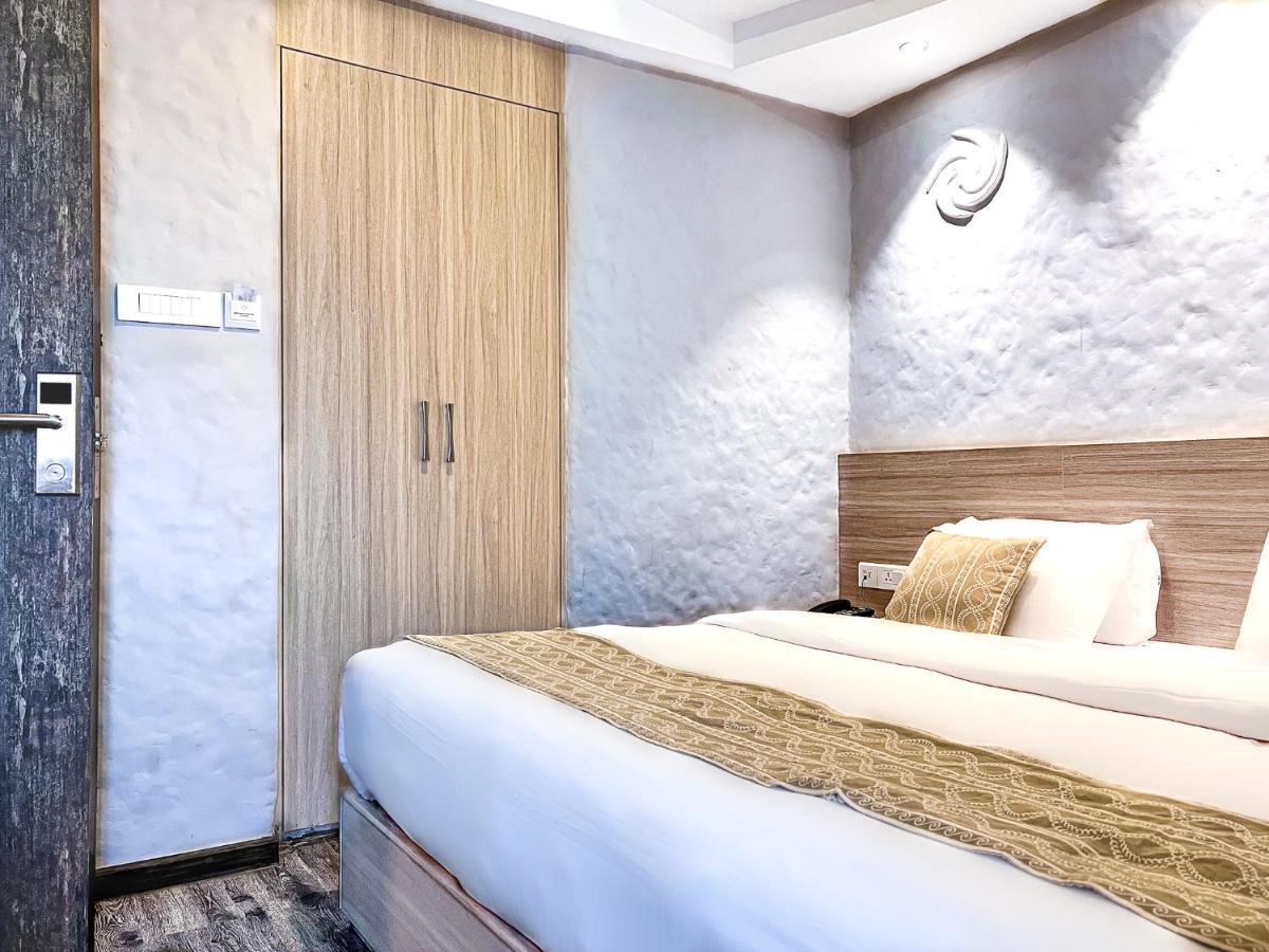 Vastu Boutique Hotel Kathmandu Bagian luar foto